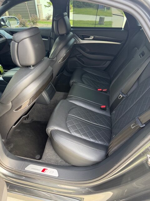 2014 AUDI S8 LUXURY